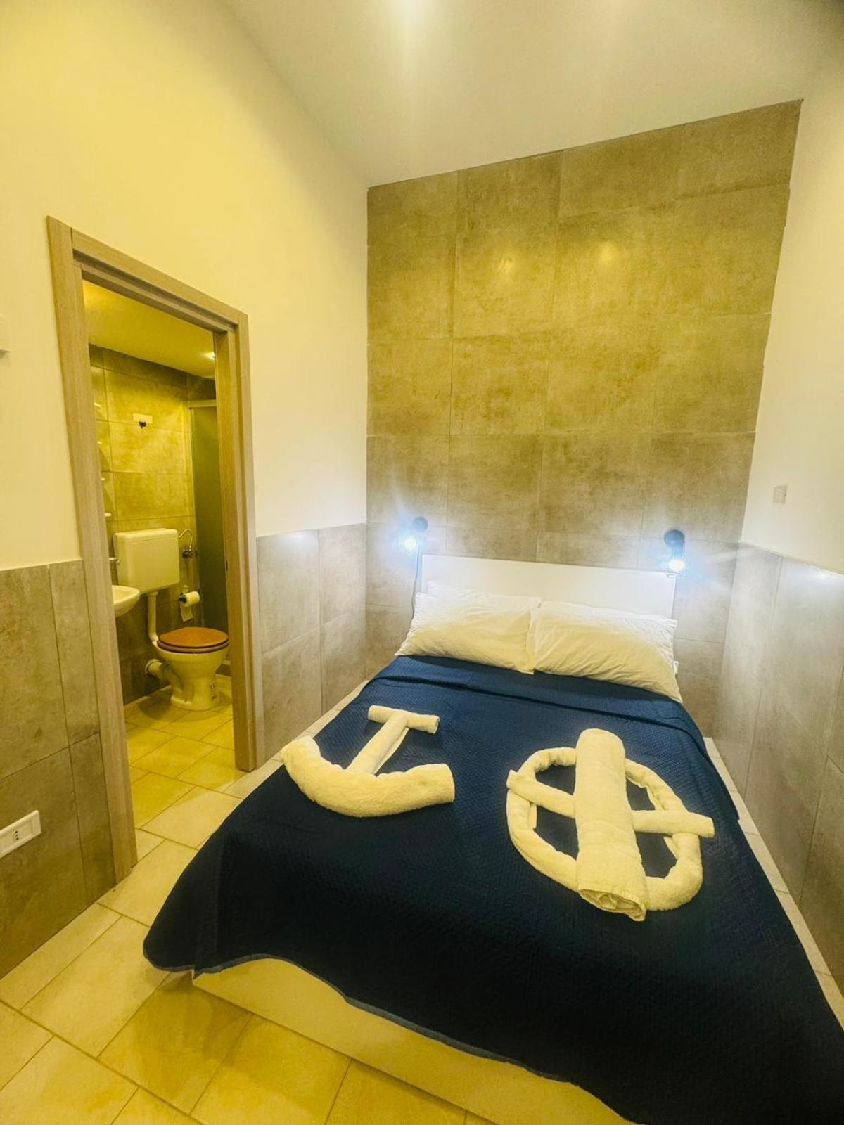 Terrazza Miracoli Napoli Aparthotel Εξωτερικό φωτογραφία