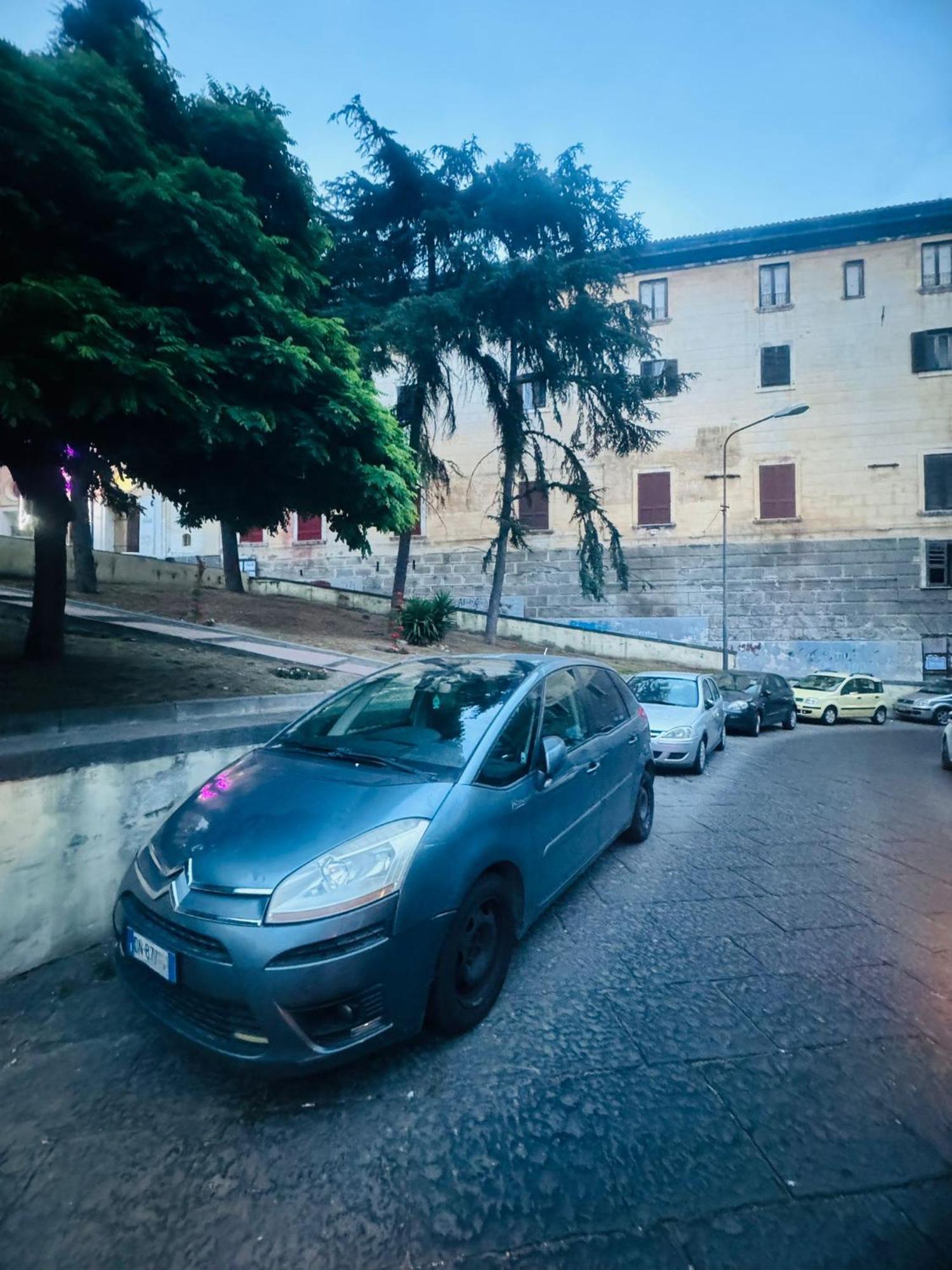 Terrazza Miracoli Napoli Aparthotel Εξωτερικό φωτογραφία